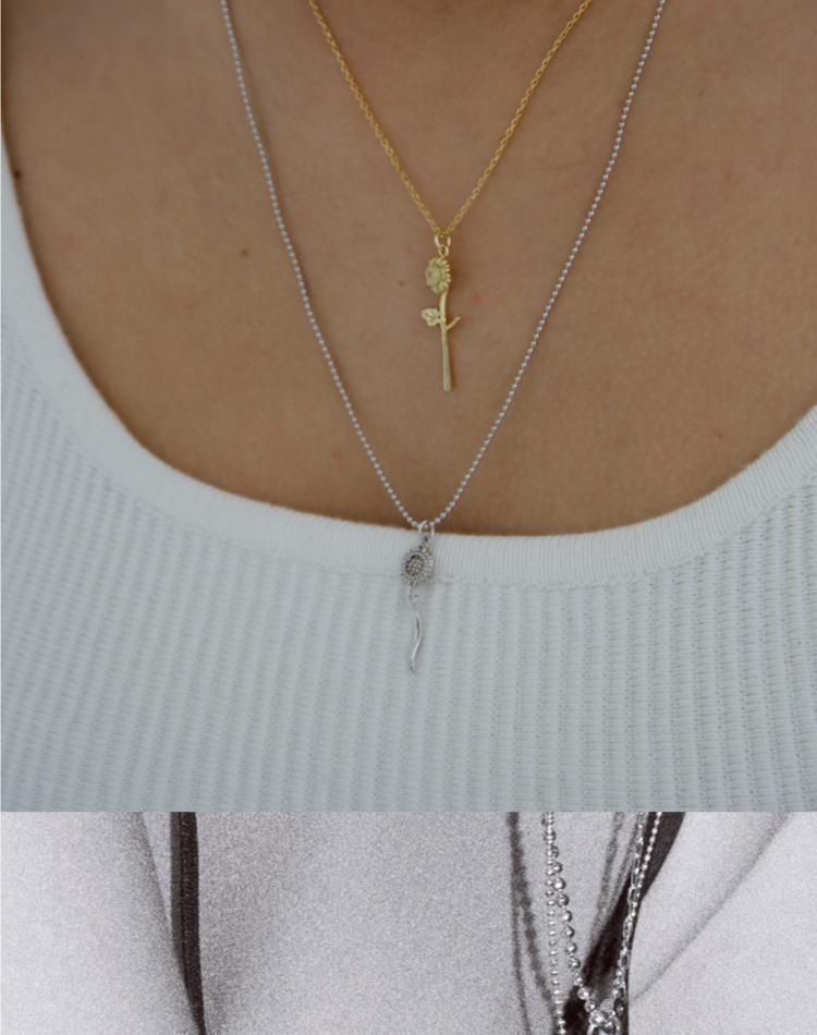 Women's Exquisite Sunflower Necklace Clavicle Chain