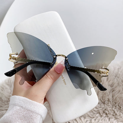 Butterfly Female Fashion Large Rim Gradient Color Street Shot Sun Glasses