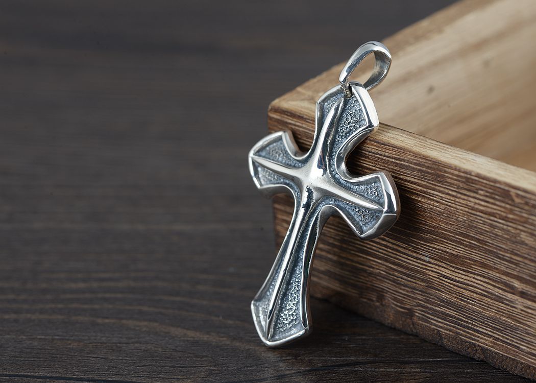 S925 Silver Vintage Craft Cross Pendant Wholesale Men's Punk Style Cross Border Silver Accessories