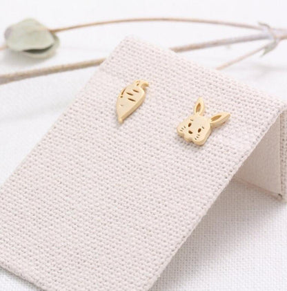 All-matching Compact Bunny Carrot Ear Studs