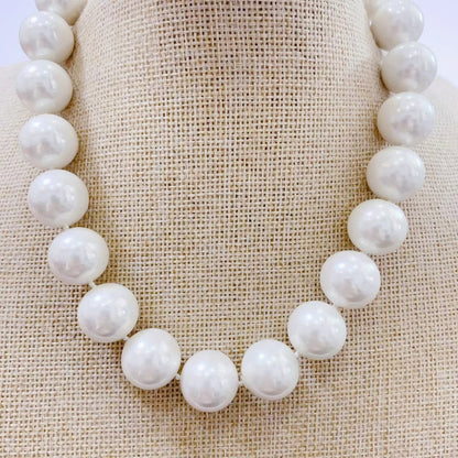 Gray Multicolor Shell Pearls Necklace