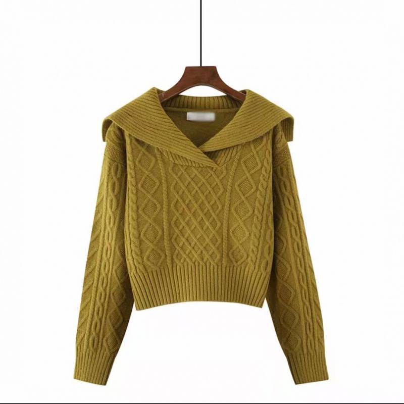 Autumn And Winter New Solid Color Loose And Lazy Style Short Knitwear For Women