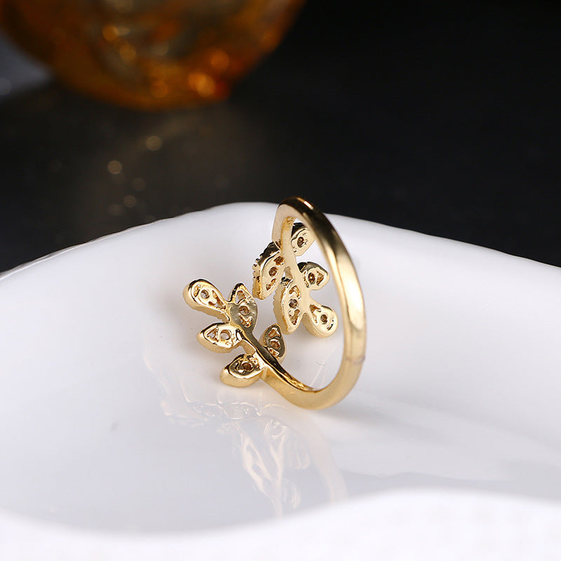 European And American Fashion Leaf-shaped Open Diamond Ring 18K Real Gold Plating