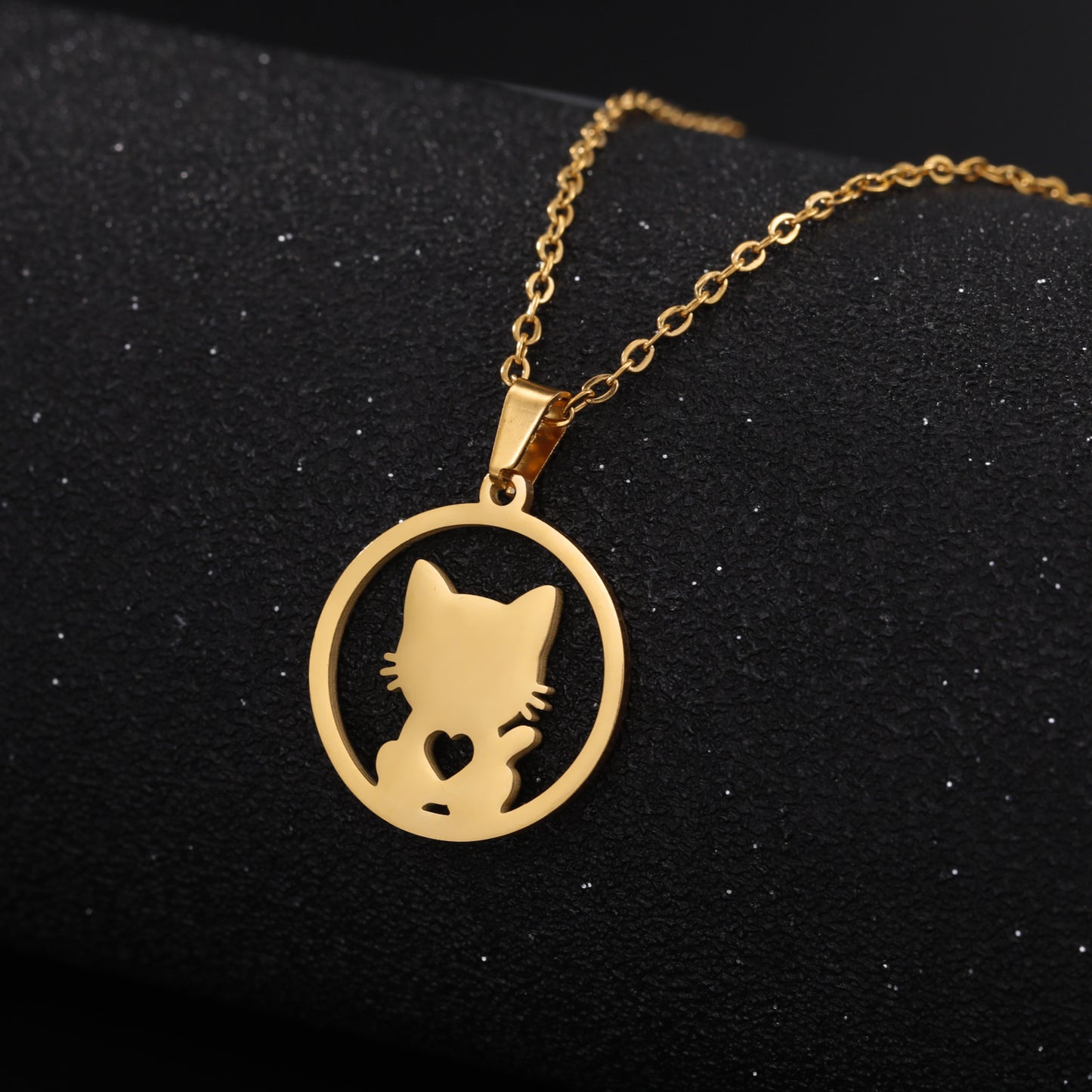 Cute Hollow Love Kitten Pendant Women's Necklace