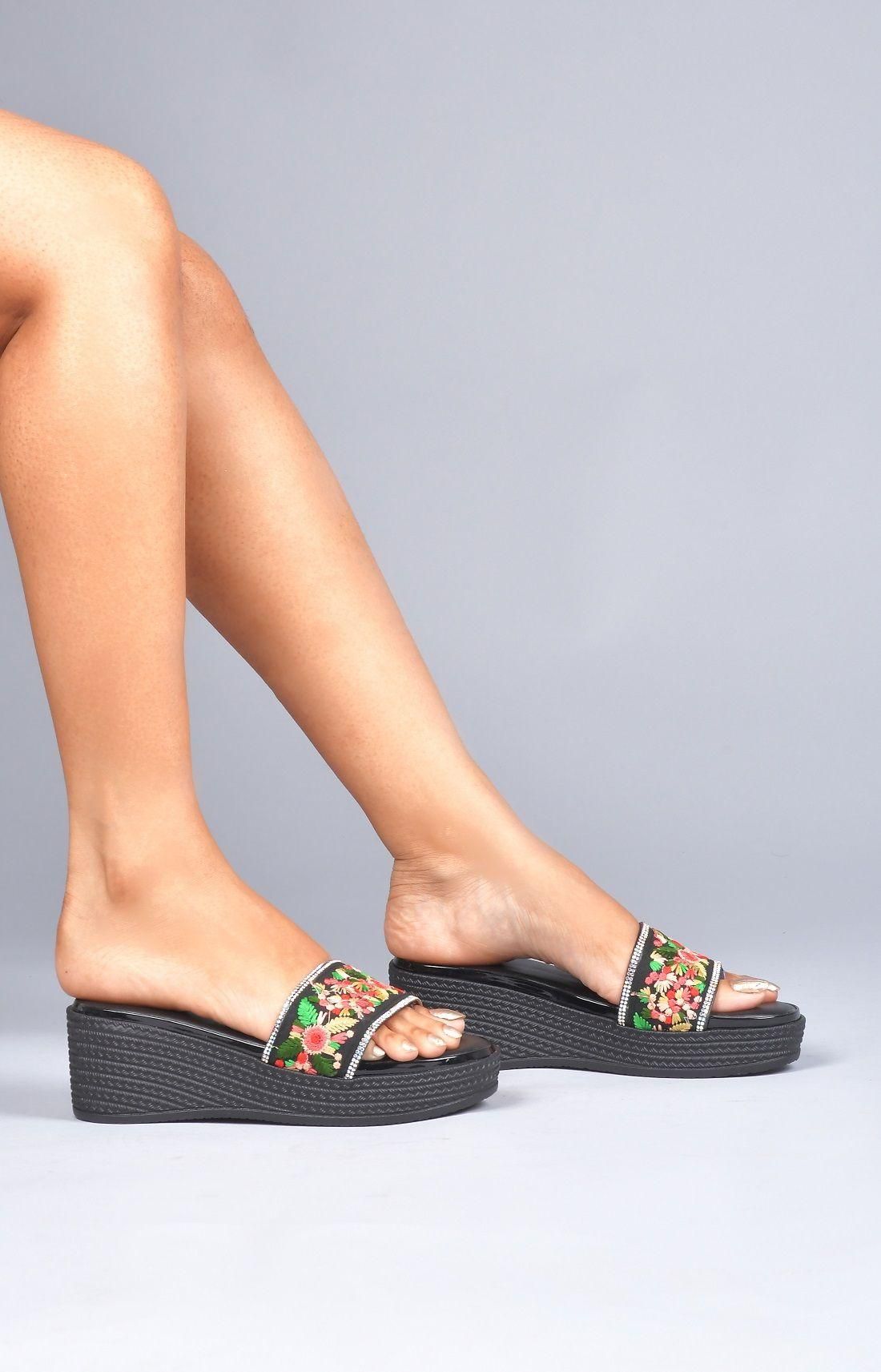 Stylish Ethnic Heel Wedges Sandal For Women's